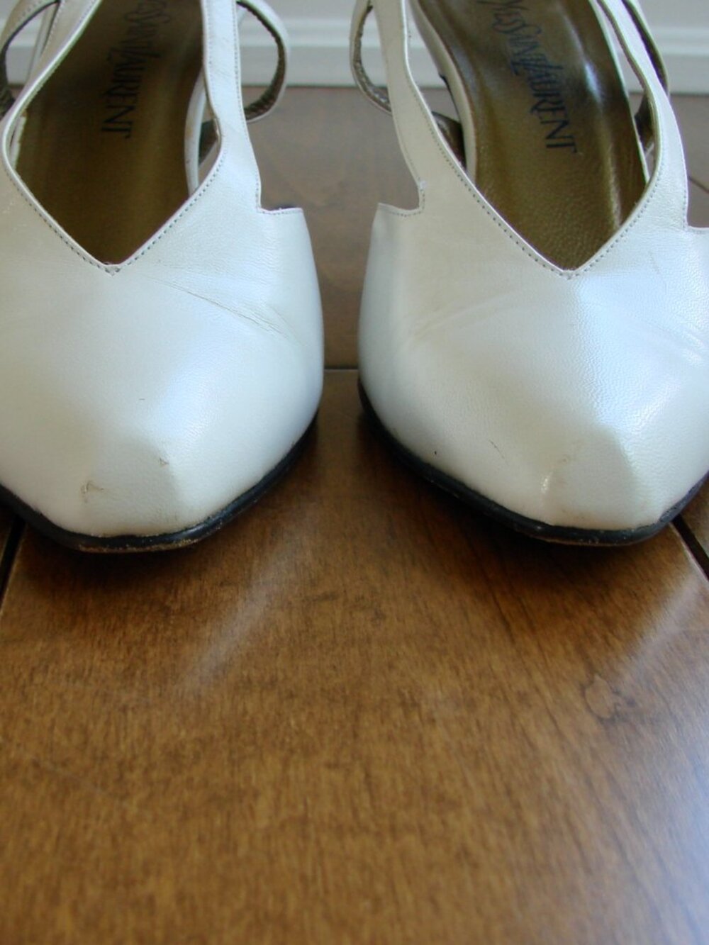 YSL White Slingback Leather Heels Wedding Authentic COA Kitten Heels Vintage 7 - Picture 7 of 13